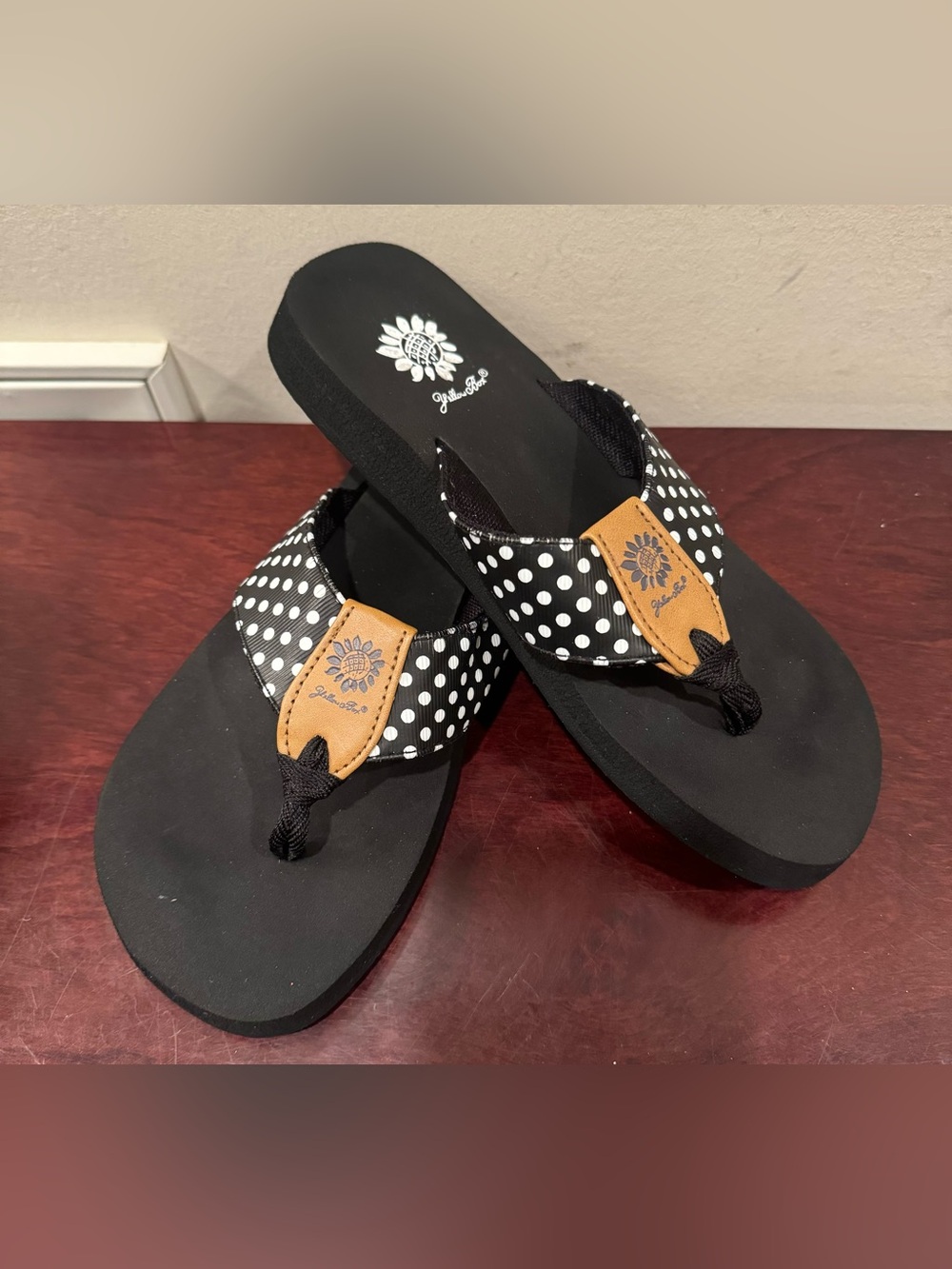 Women’s Black Polka Dot Thong Sandals by Yellow Box - Size 7